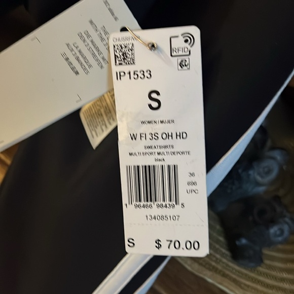 NWT Stylish Small Woman’s Cropped Black Pullover Hoodie - Picture 7 of 11